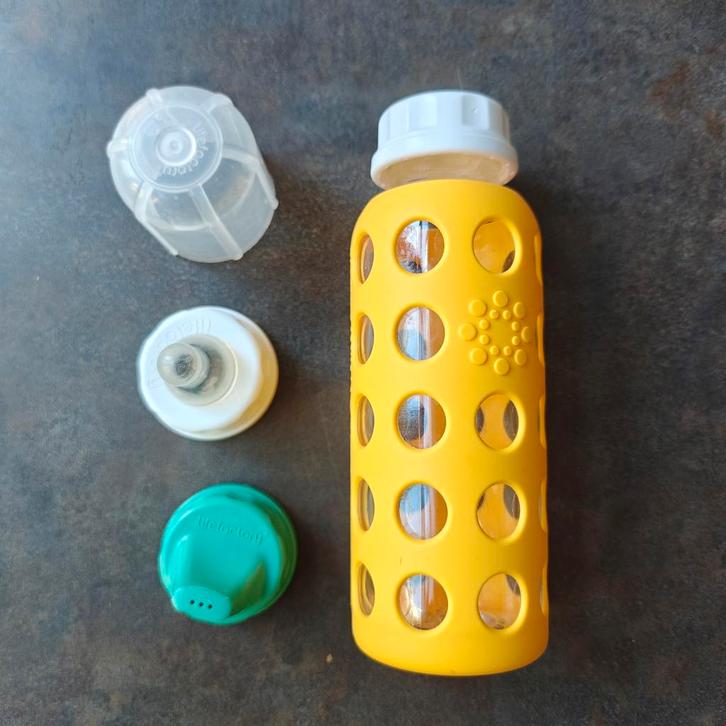 Flesje/fles van 250 ml, Kinderen en Baby's, Babyvoeding en Toebehoren, Zo goed als nieuw, Ophalen