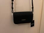 DKNY mini tas, Bijoux, Sacs & Beauté, Sacs | Sacs Femme, Enlèvement ou Envoi