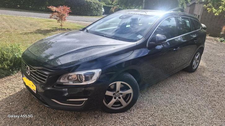 Volvo V60 2.0 D4 SUMMUM GEARTRONIC, Auto's, Volvo, Particulier, V60, ABS, Achteruitrijcamera, Adaptieve lichten, Adaptive Cruise Control