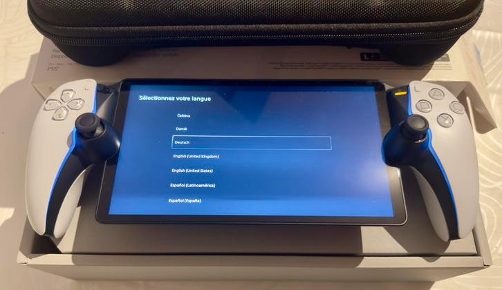 Playstation Portal, Games en Spelcomputers, Spelcomputers | Sony Portables | Accessoires, Zo goed als nieuw, Ophalen