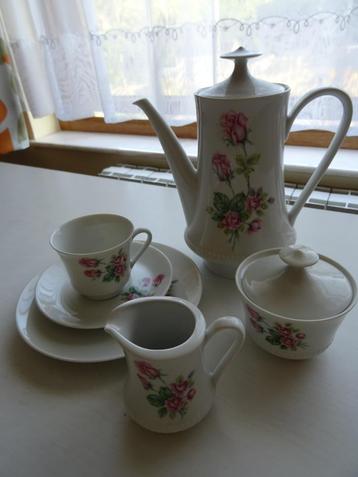 service à café beschikbaar voor biedingen