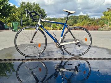 Heren fiets beschikbaar voor biedingen