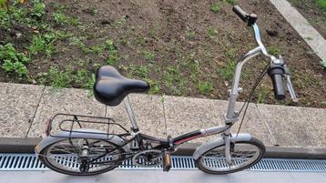 als nieuw Plooifiets "Planet " 20 inch voor groei van 1m40 beschikbaar voor biedingen