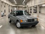 Mercedes-Benz 190 W201 automaat | Open dak | Trekhaak, Auto's, Automaat, Zwart, Berline, 1996 cc