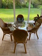 Rieten ronde tafel met glazen blad en bijhorende stoelen, Ophalen