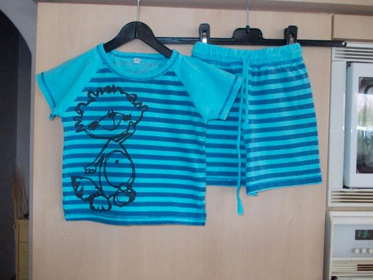 Setje.   Merk uitgeknipt.  maat 92. Meisje., Kinderen en Baby's, Kinderkleding | Maat 92, Zo goed als nieuw, Meisje, Setje, Ophalen of Verzenden