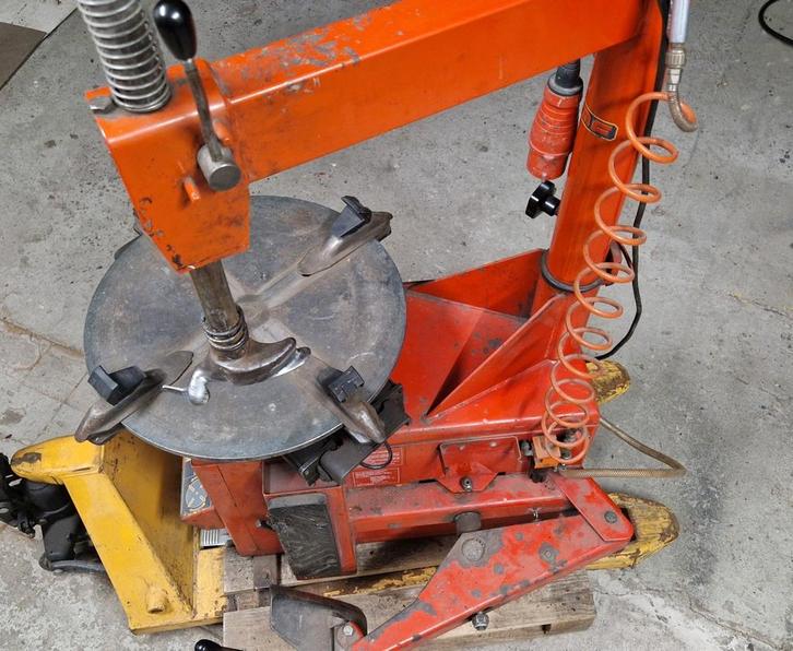 Bandenmachine in goede staat, Auto diversen, Autogereedschap, Gebruikt, Ophalen
