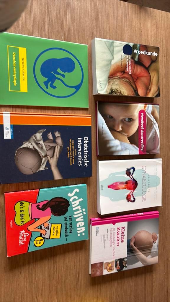 Handboeken studenten vroedkunde, Boeken, Stock en Verzamelingen, Gelezen, School, Studie en Wetenschap, Ophalen