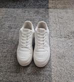 Witte schoenen van pull&bear maat 41 (nieuwprijs 75€), Nieuw, Ophalen of Verzenden