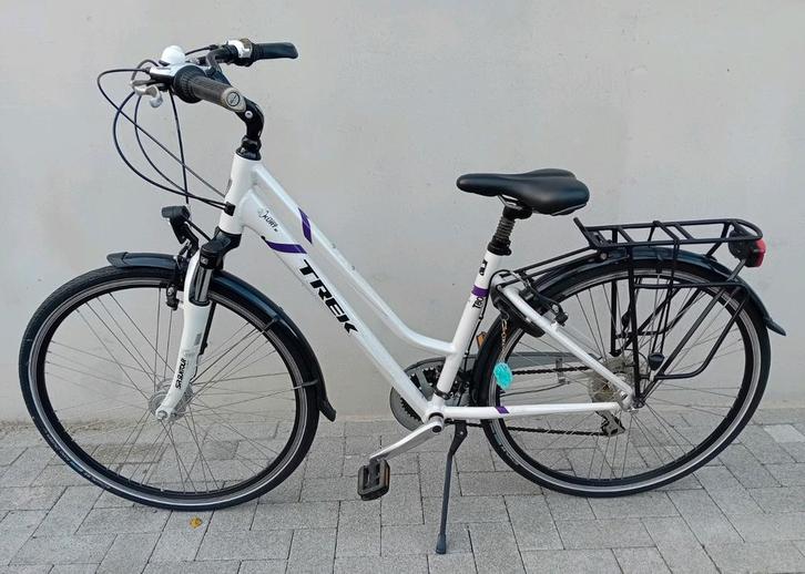 Meisjesfiets Trek T80 28inch 21speed maat45 NIEUWPRIJS 579€, Fietsen en Brommers, Fietsen | Dames | Moederfietsen, Zo goed als nieuw