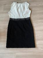 Wit zwart kleedje met kanten rokgedeelte, Vêtements | Femmes, Robes, Enlèvement