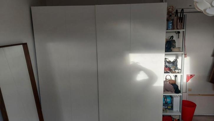Ikea kledingkast witte schuifdeuren 2 meter, Huis en Inrichting, Kasten | Kleerkasten, Gebruikt, Ophalen