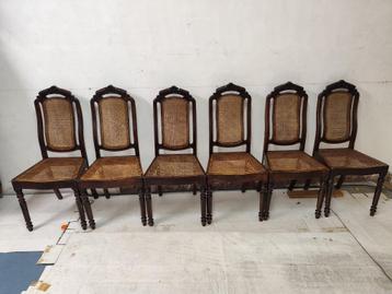 Antieke stoelen 6 stuks beschikbaar voor biedingen