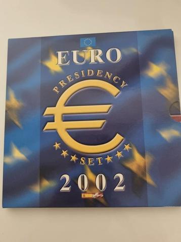 Stel het presidentschap van de fdc in 2002 in beschikbaar voor biedingen