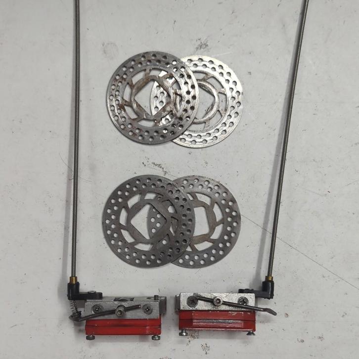 FG / Carson mechanische remklauwen + schijven (Onroad, Baja), Hobby & Loisirs créatifs, Modélisme | Radiocommandé & Téléguidé | Voitures