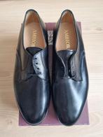 Zwarte herenschoenen - Ambiorix - maat 44 - NIEUW!!!, Ambiorix, Zwart, Nieuw, Ophalen of Verzenden