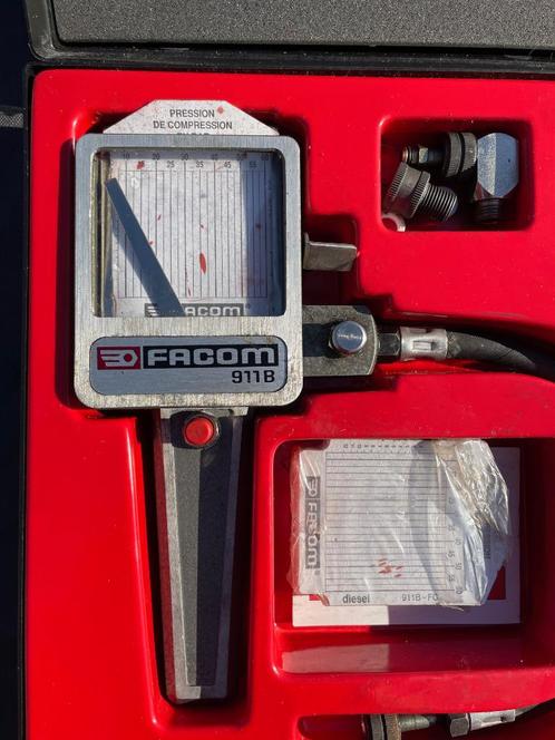 Compressiomètre diesel Facom 911B, Autos : Divers, Outils de voiture, Utilisé, Enlèvement ou Envoi