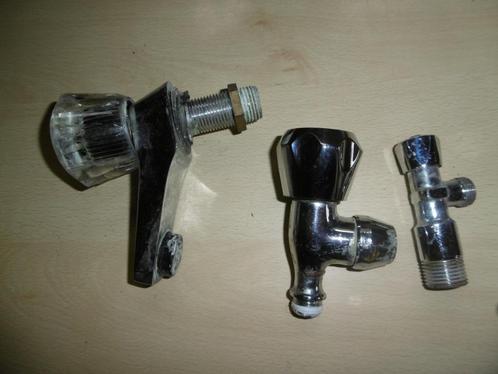 3 kranen in gebruikte maar goede staat, Antiek en Kunst, Curiosa en Brocante, Ophalen of Verzenden