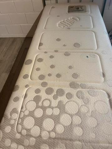 Matras 80 x 200 beschikbaar voor biedingen