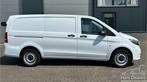 Mercedes-Benz Vito L2 Automaat 114 MBUX Distronic Standkache, Auto's, Bestelwagens en Lichte vracht, Gebruikt, Zwart, 4 cilinders