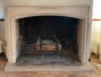 Antieke gebeeldhouwde stenen schouw — complete bekleding, Ophalen, Gebruikt, Inbouwhaard, Houthaard