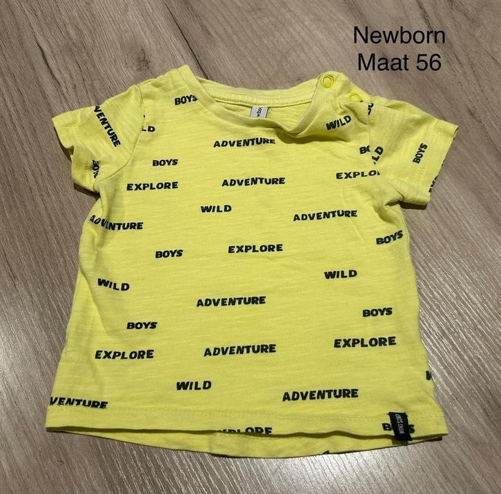 T-shirt (Newborn, maat 56), Kinderen en Baby's, Babykleding | Maat 56, Zo goed als nieuw, Ophalen of Verzenden