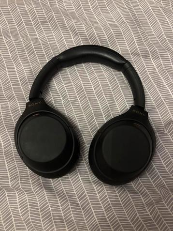 Koptelefoon Sony WH-1000XM4 beschikbaar voor biedingen