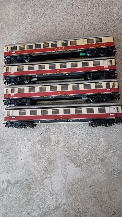 (3B) 4 personenwagons TEE lees beschrijving, Hobby en Vrije tijd, Modeltreinen | H0, Zo goed als nieuw, Wagon, Wisselstroom, Märklin
