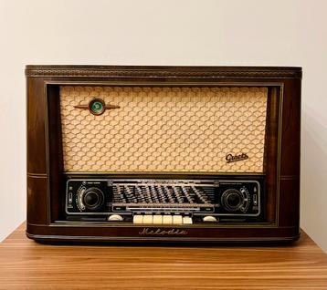 RADIO À TUBE VINTAGE GRAETZ MELODIA 4R 3345 1954 FM