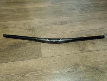 Race face aeffect aluminium stuur 35 mm 760 mm beschikbaar voor biedingen
