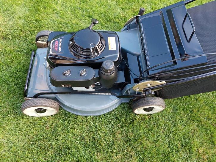 Professionele grasmaaier 3 versnellingen honda, Tuin en Terras, Grasmaaiers, Zo goed als nieuw, Opvangzak, Versnellingen, Ophalen