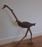 Struisvogel uit brons, Ophalen