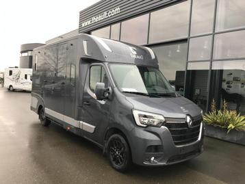 Paardencamionnette Theault Proteo Switch 165 PK TE HUUR beschikbaar voor biedingen
