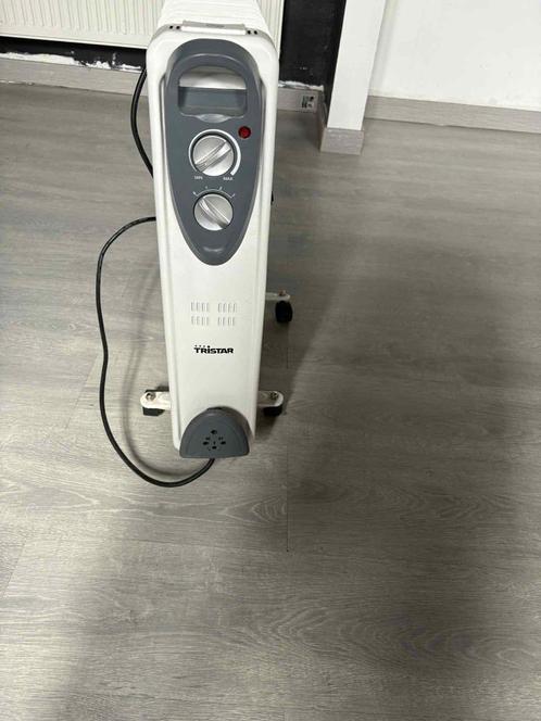 Radiateur à huile Tristar – Chauffage d’appoint portable, Doe-het-zelf en Bouw, Verwarming en Radiatoren, Zo goed als nieuw, Radiator