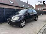 Toyota Yaris Benzine Manuel Gekeurd, Auto's, Voorwielaandrijving, Stof, 4 cilinders, Zwart