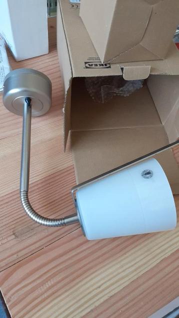 Wandlampen nieuw  in doos beschikbaar voor biedingen