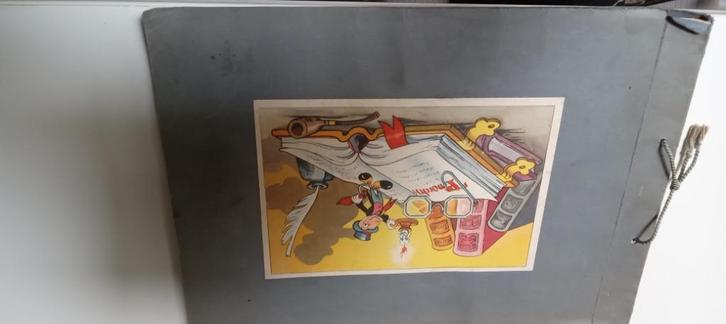 album de Beukelaer Pinocchio en français, Livres, Livres d'images & Albums d'images, Utilisé, Livre d'images, Enlèvement ou Envoi