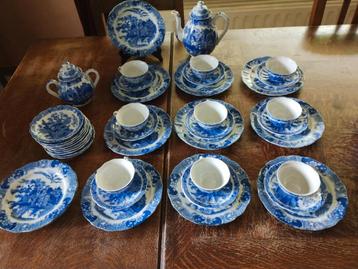 thee servies porselein blauw wit kasteel burcht molen beschikbaar voor biedingen