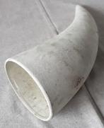 decoratieve drinkhoorn, Ophalen