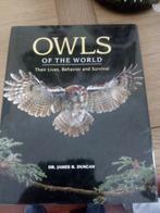 Boek owls of the earth, Comme neuf, Enlèvement ou Envoi, Oiseaux