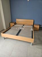 bed met nachttafels en lattenbodem, Huis en Inrichting, Slaapkamer | Bedden, Ophalen, Gebruikt