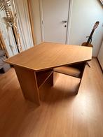 GRATIS af te halen bureau voor kind, Huis en Inrichting, Bureaus, Ophalen, Zo goed als nieuw, Bureau