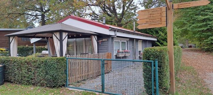 gezellige chalet, Immo, Buitenverblijven te koop, Maasmechelen, Chalet, Verkoop zonder makelaar