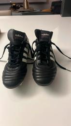Voetbal schoenen, maat 42, Ophalen of Verzenden, Zo goed als nieuw, Schoenen