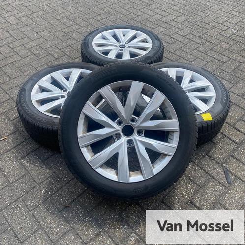 VW Arteon Pirelli Sottozero 3 215/55/R17 94H, Auto-onderdelen, Banden en Velgen, Banden en Velgen, Winterbanden, 17 inch, 215 mm
