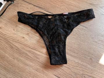 Slip maat medium beschikbaar voor biedingen