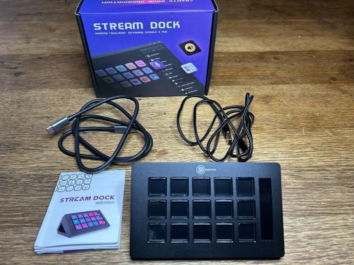 D-Essentials Stream Deck – 15 knoppen, Computers en Software, Overige Computers en Software, Nieuw, Ophalen
