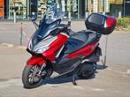 MOET WEG 1e Eig 2024 Honda Forza 350 + handvatverwarming, Motoren, Motoren | Honda, Scooter, Particulier, 12 t/m 35 kW, 350 cc