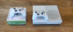 Microsoft Xbox One S 1TB - 2 controllers - 18 games, Comme neuf, Xbox One S, Enlèvement ou Envoi, 1 TB