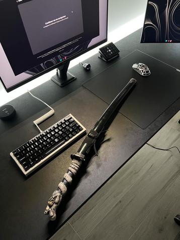 Vrai katana beschikbaar voor biedingen
